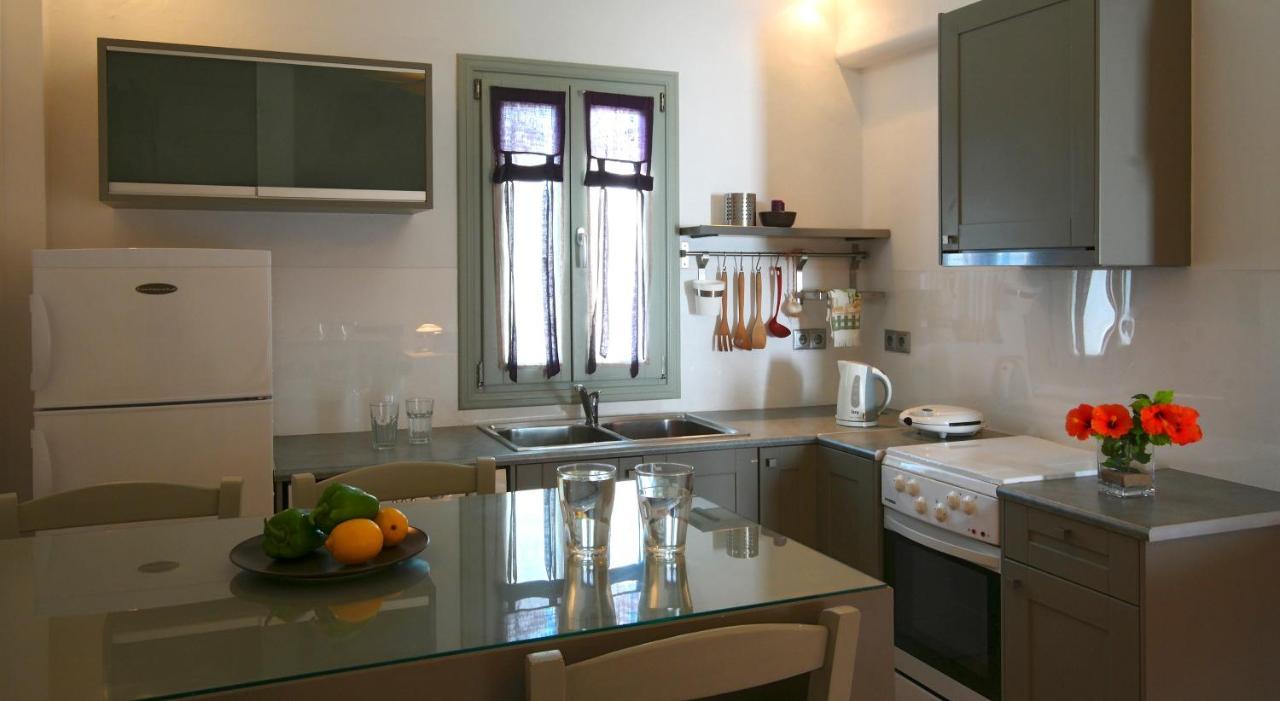 Anima Apartments Folegandros Town ภายนอก รูปภาพ